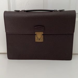 Louis Vuitton Business Bag SERVIETTE KOURAD Taiga